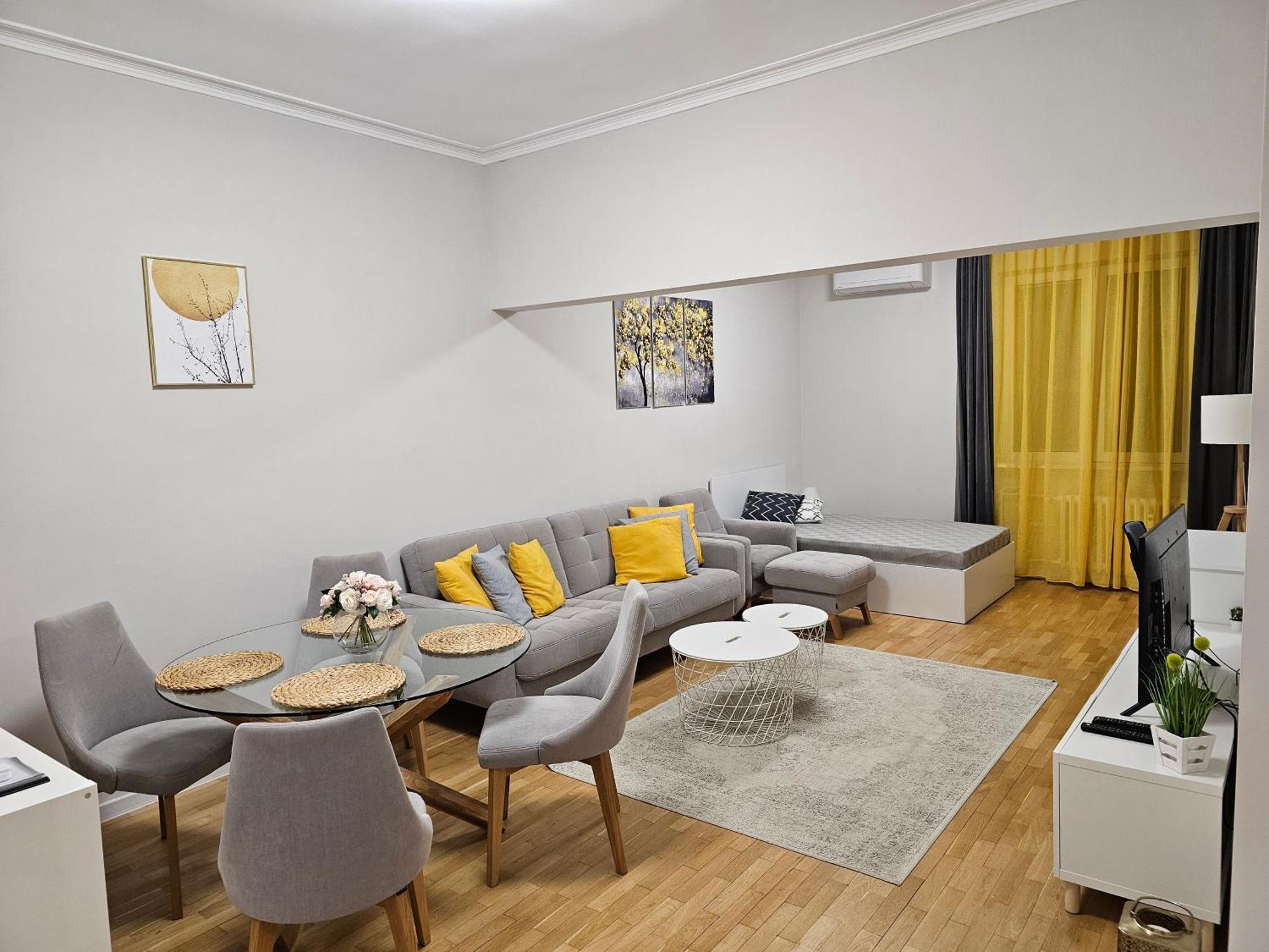 Spacious Aristocratic Apt. With A Colourful View โซเฟีย ภายนอก รูปภาพ